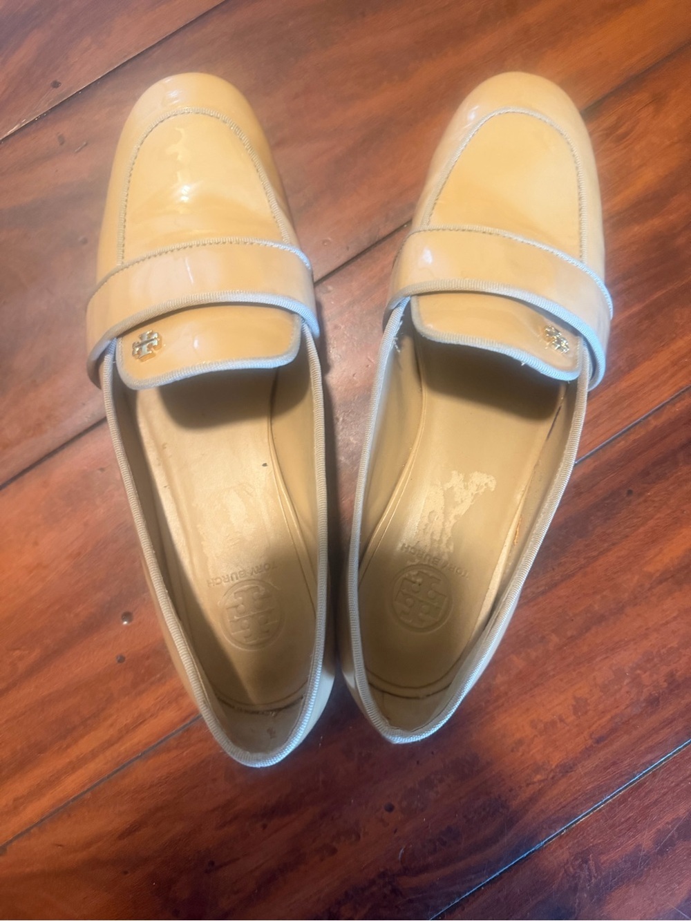 Tory Burch Beige Patent Leather Penny Loafers - Picture 10 of 10